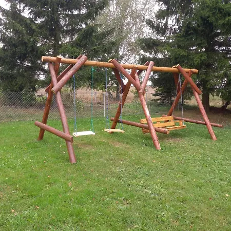 Pod Swierkami Dom wakacyjny